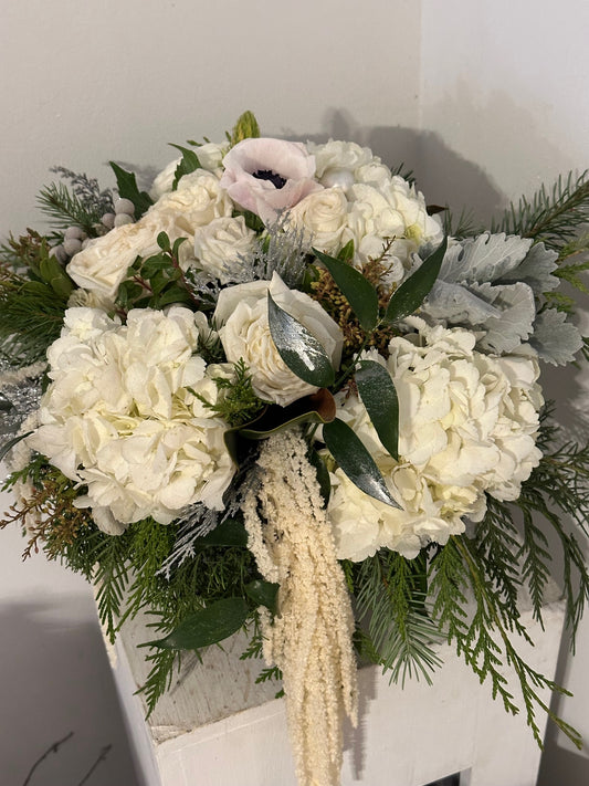 Winter Opulence Centerpiece